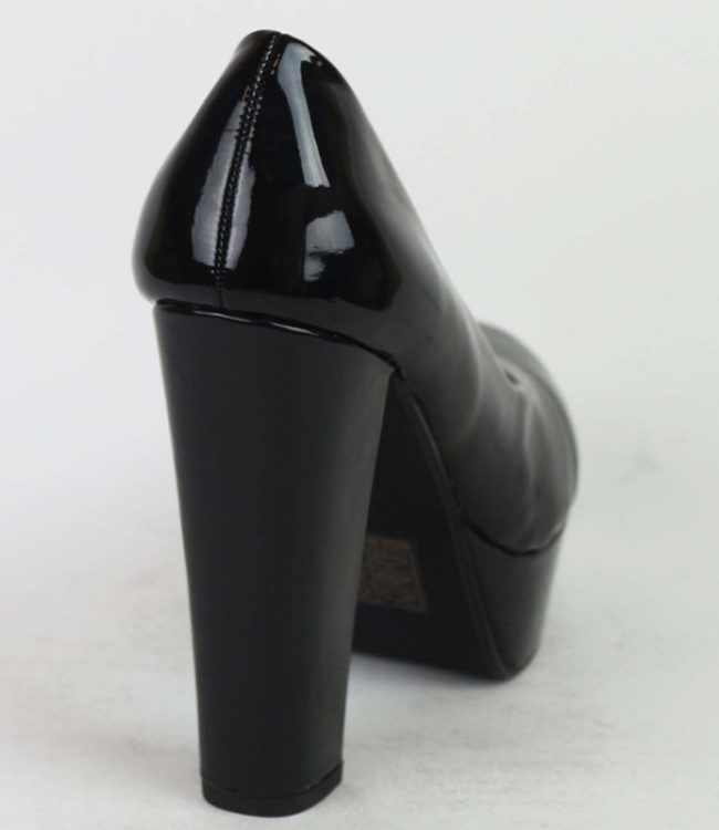 scarpa decollete tacco alto quadrato nero lucido da donna con plateau alto